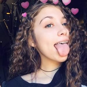 Meet your Posher, Kaylee